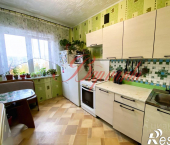 3-комн, 70кв м, этаж 5/5 Октябрьская улица, 53